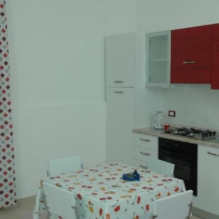 Malvarosa Apartments ポルト・チェザーレオ エクステリア 写真